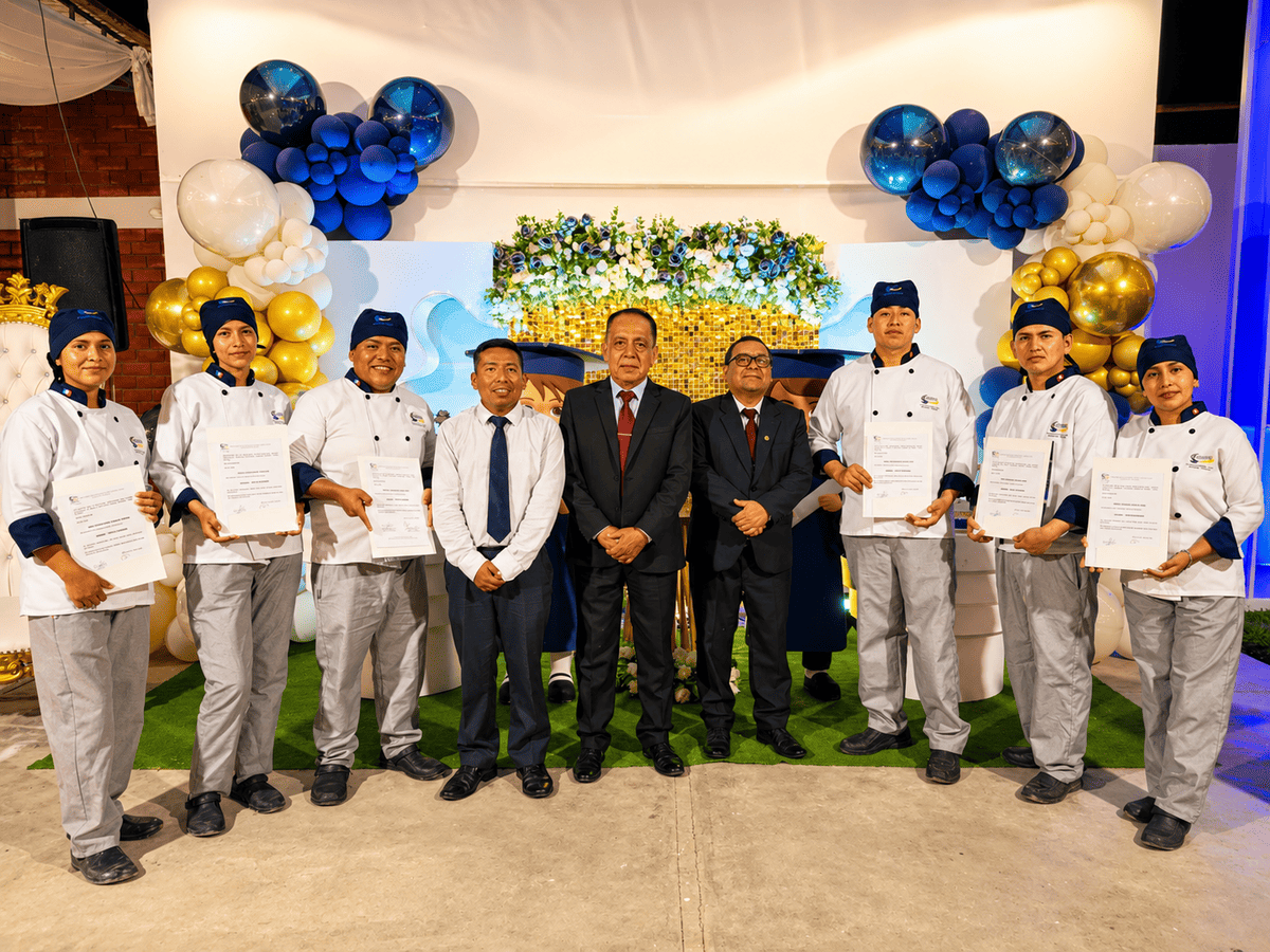 Ceremonia de certificación de chefs en August Escoffier