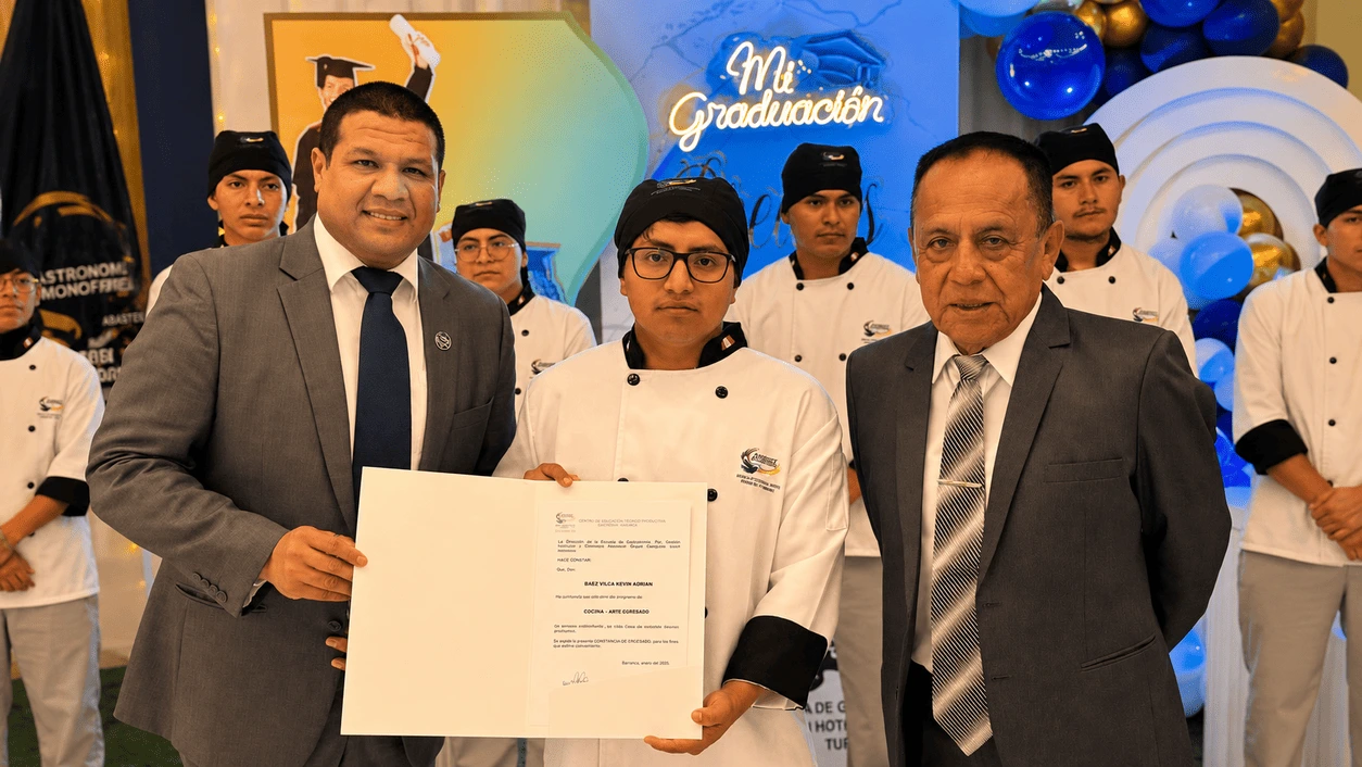 August Escoffier - Ceremonia de Graduación